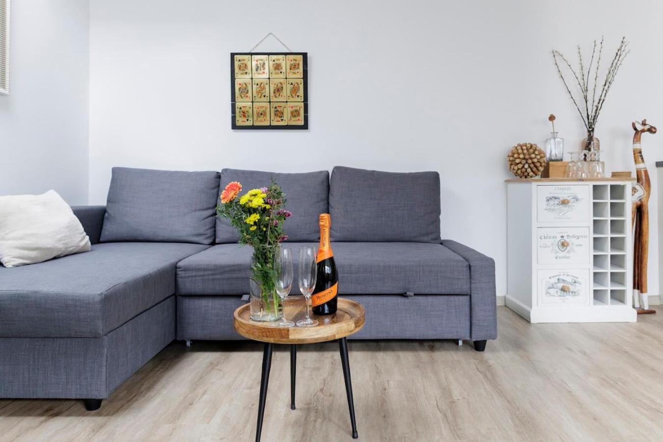 Vip Apartment In Old Town With Free Parking Pressburg Exterior foto